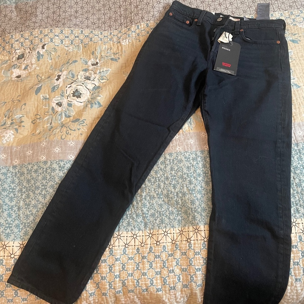 Levi’s High Waisted Mom Jeans